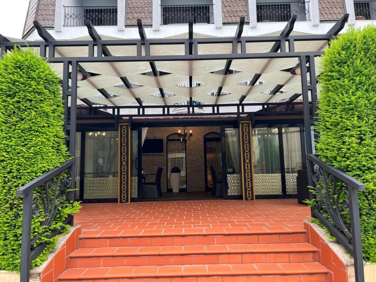 Family Hotel Paradise Saints Constantine and Helena Ngoại thất bức ảnh