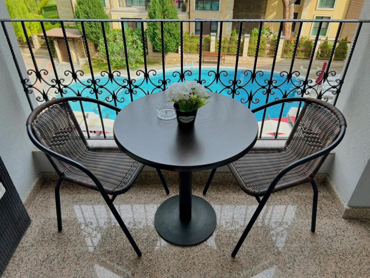 Family Hotel Paradise Saints Constantine and Helena Ngoại thất bức ảnh